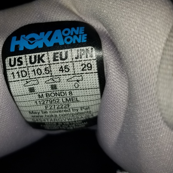 NWOT- Hoka Bondi 8 size 11D - Picture 6 of 6